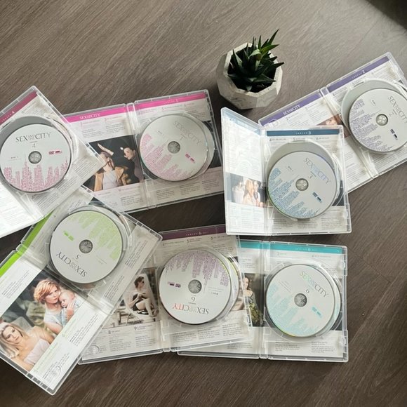 Sex and the City Complete DVD Boxed Collection - Picture 6 of 6